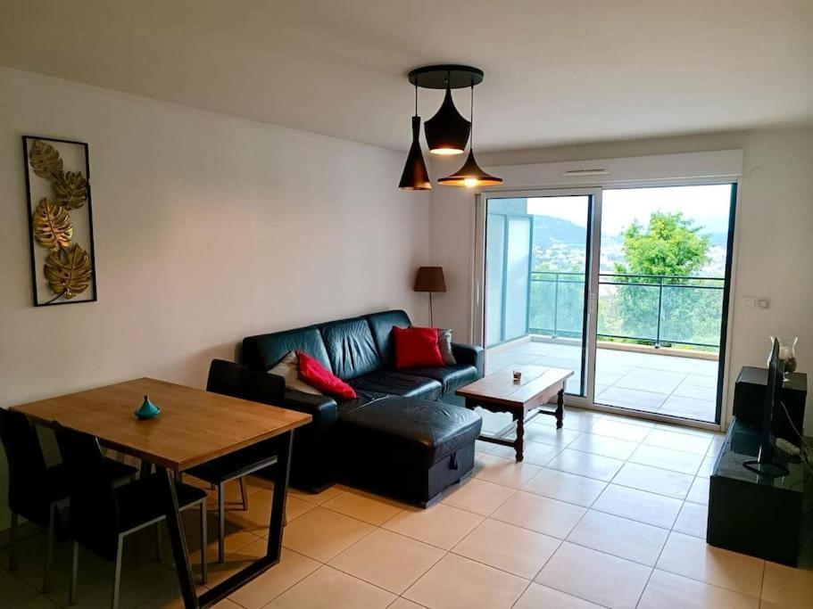 Pessicart - T2 Avec Terrasse - Residence Avec Piscine Nice Extérieur photo